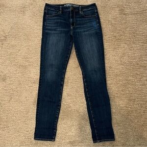 Dark Wash American Eagle Hi-Rise Jeggings